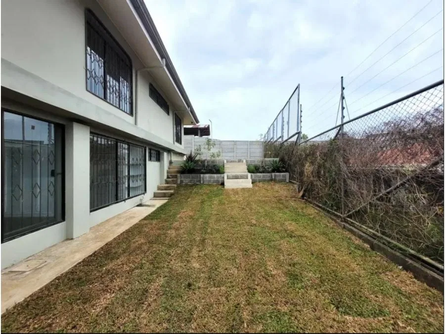 ALQUILER DE CASA, 4 HABITACIONES, EN SAN ISIDRO DE HEREDIA, photo 2