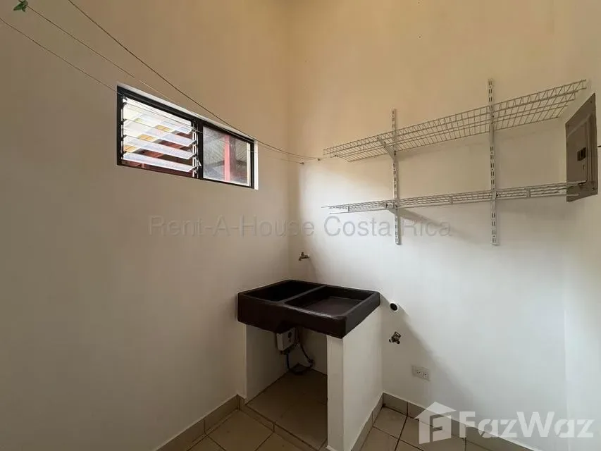 2 Bedroom Apartment for Rent at Condominio Altivar for $805/mo, photo 5