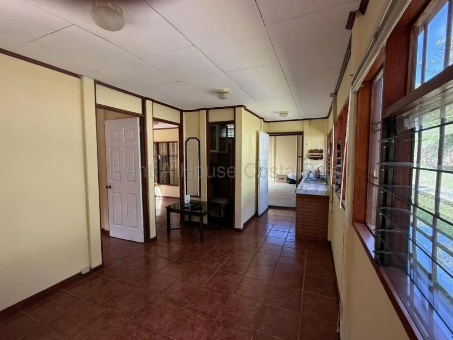 Apartamento en quinta privada con servicios incluidos y parqueo cubierto #26-1711 GS - Alquiler / Renta en San Isidro, photo 2