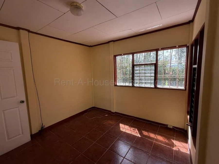 Apartamento en quinta privada con servicios incluidos y parqueo cubierto #26-1711 GS - Alquiler / Renta en San Isidro, photo 3