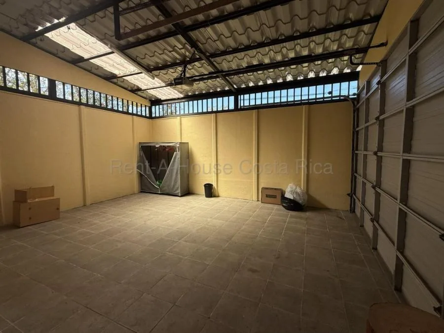 Apartamento en quinta privada con servicios incluidos y parqueo cubierto #26-1711 GS - Alquiler / Renta en San Isidro, photo 4