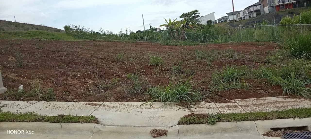 Se vende lote dentro de la 3 etapa del condominio Hacienda Peraz, photo 6