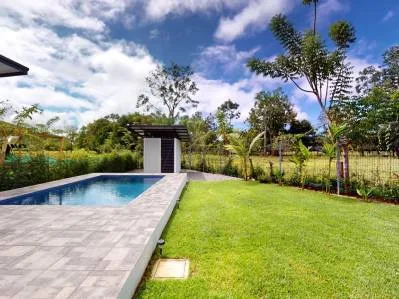 Casa nueva a estrenar en venta en Coronado, 2 habitaciones, 2 baños y piscina grande, photo 3