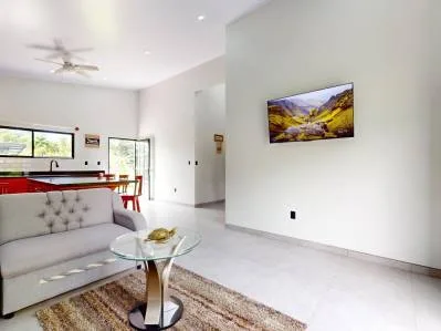 Casa nueva a estrenar en venta en Coronado, 2 habitaciones, 2 baños y piscina grande, photo 7