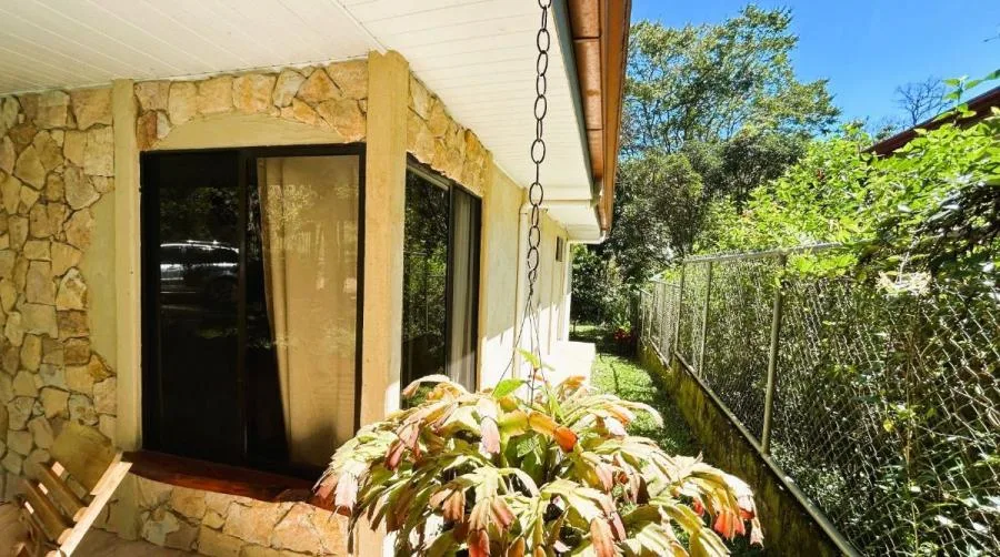 CASA RENOVADA EN EL ROBLE, PÉREZ ZELEDÓN , $170,000 USD - Venta en Perez Zeledón, photo 9