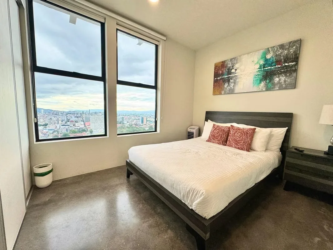 *ALQUILER DE APARTAMENTO FULL AMUEBLADO DE 2 HABITACIONES EN URBN ESCALANTE*