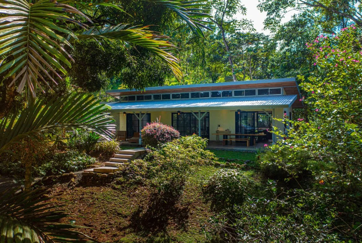 MULTI-USE PROPERTY RESIDENTIAL/HOTEL/COMMERCIAL UVITA, photo 12