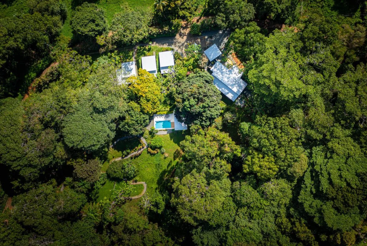 MULTI-USE PROPERTY RESIDENTIAL/HOTEL/COMMERCIAL UVITA, photo 14