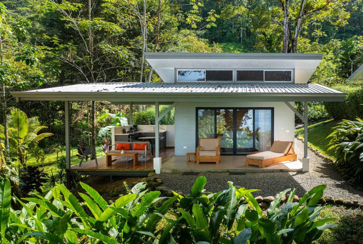 MULTI-USE PROPERTY RESIDENTIAL/HOTEL/COMMERCIAL UVITA, photo 18