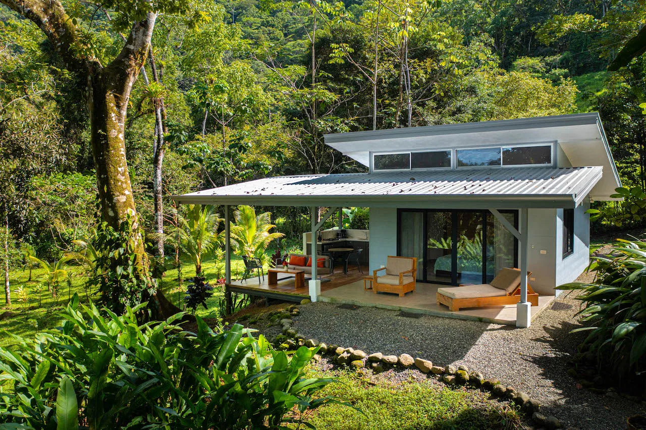 MULTI-USE PROPERTY RESIDENTIAL/HOTEL/COMMERCIAL UVITA, photo 19