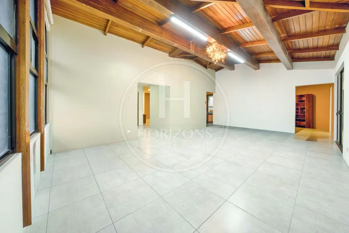 Propiedad Comercial de Una Planta en Venta en Los Yoses 500 m² para Oficina Administrativa noj1226jb, photo 12