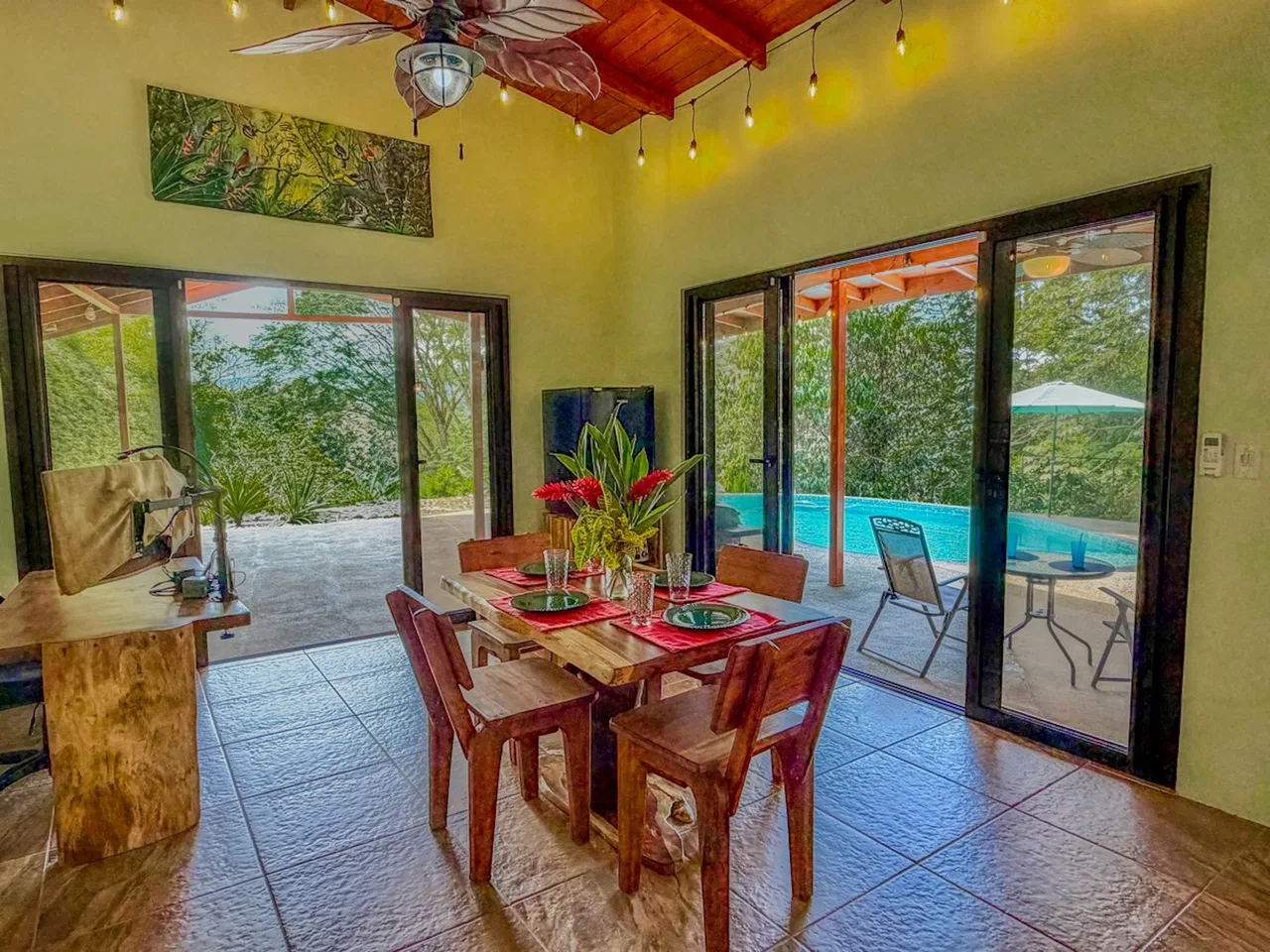 MOUNTAIN RETREAT IN LAGUNAS DE BARÚ – FULLY FURNISHED & TWO 4X4 VEHICLES INCLUDED, photo 14