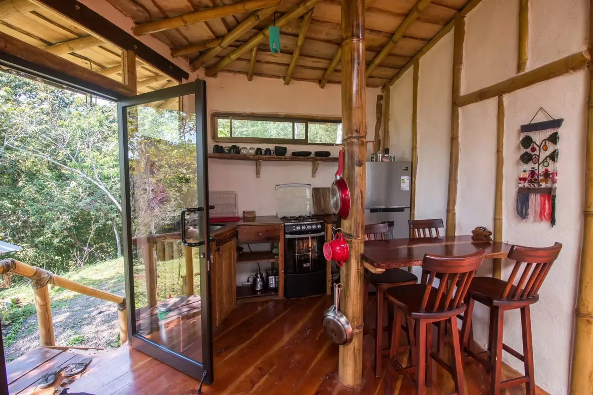 Descubra este excepcional eco-alojamiento, un santuario diseñado para una vida en armonía con la naturaleza. ..., photo 2