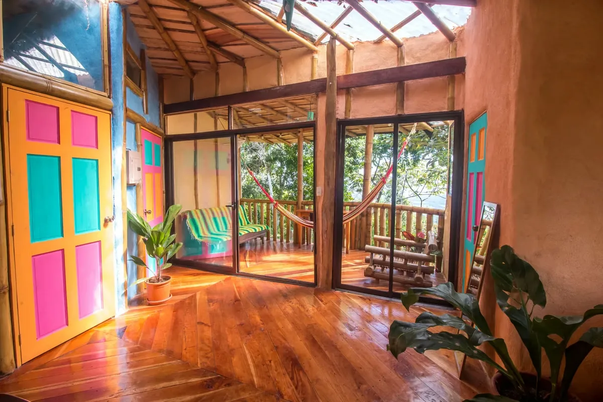 Descubra este excepcional eco-alojamiento, un santuario diseñado para una vida en armonía con la naturaleza. ..., photo 12