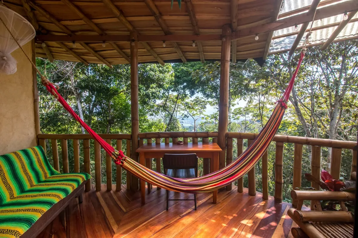 Descubra este excepcional eco-alojamiento, un santuario diseñado para una vida en armonía con la naturaleza. ..., photo 13