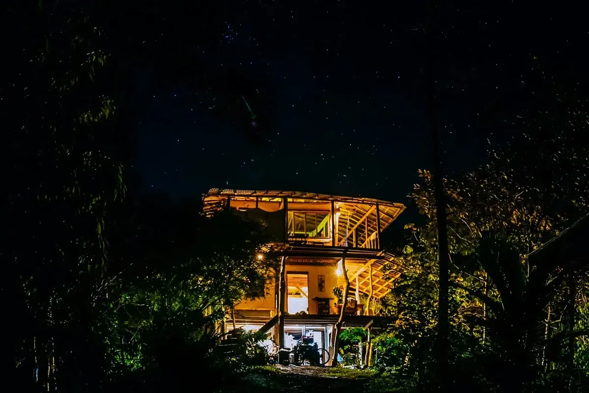 Descubra este excepcional eco-alojamiento, un santuario diseñado para una vida en armonía con la naturaleza. ..., photo 3