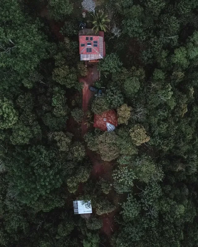 Descubra este excepcional eco-alojamiento, un santuario diseñado para una vida en armonía con la naturaleza. ..., photo 6
