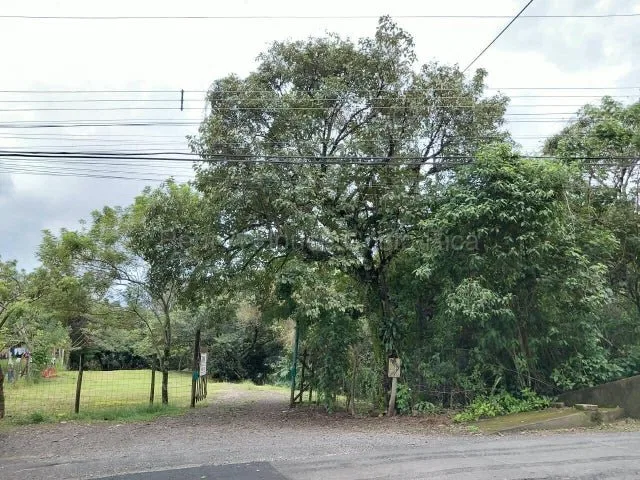 Venta de Lote en Getsemana de Heredia. RAH 27-905 OPORTUNIDAD DE INVERSIÓN - Venta en Barva