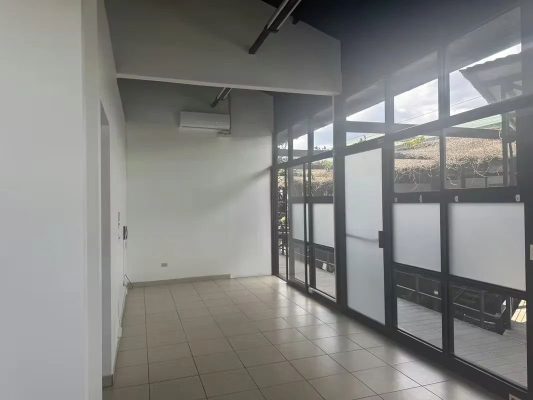 Premium Office for Rent in Belén with Security & Parking, photo 15