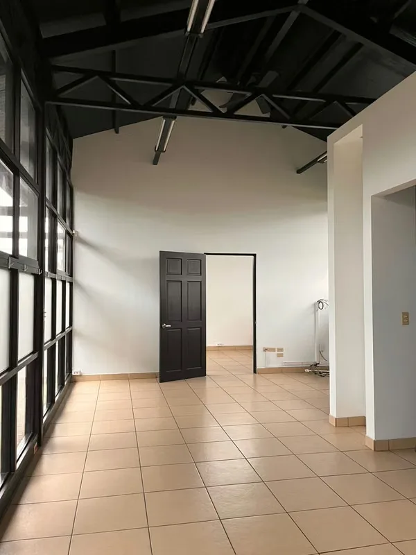 Premium Office for Rent in Belén with Security & Parking, photo 16
