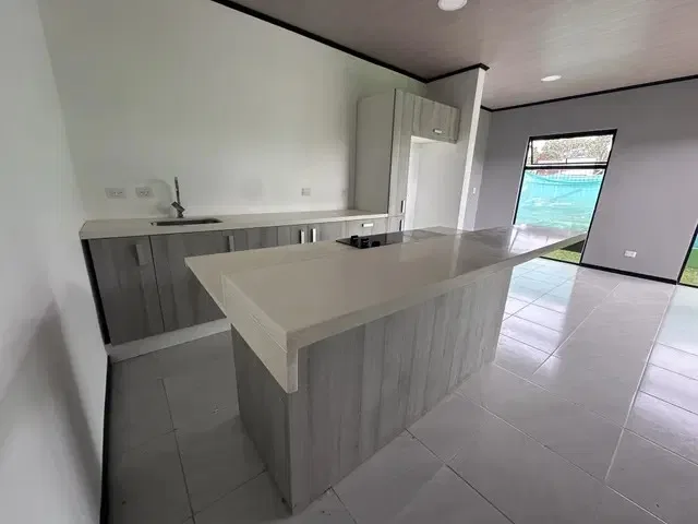 Se alquila / vende casa acogedora en Condominio en Grecia