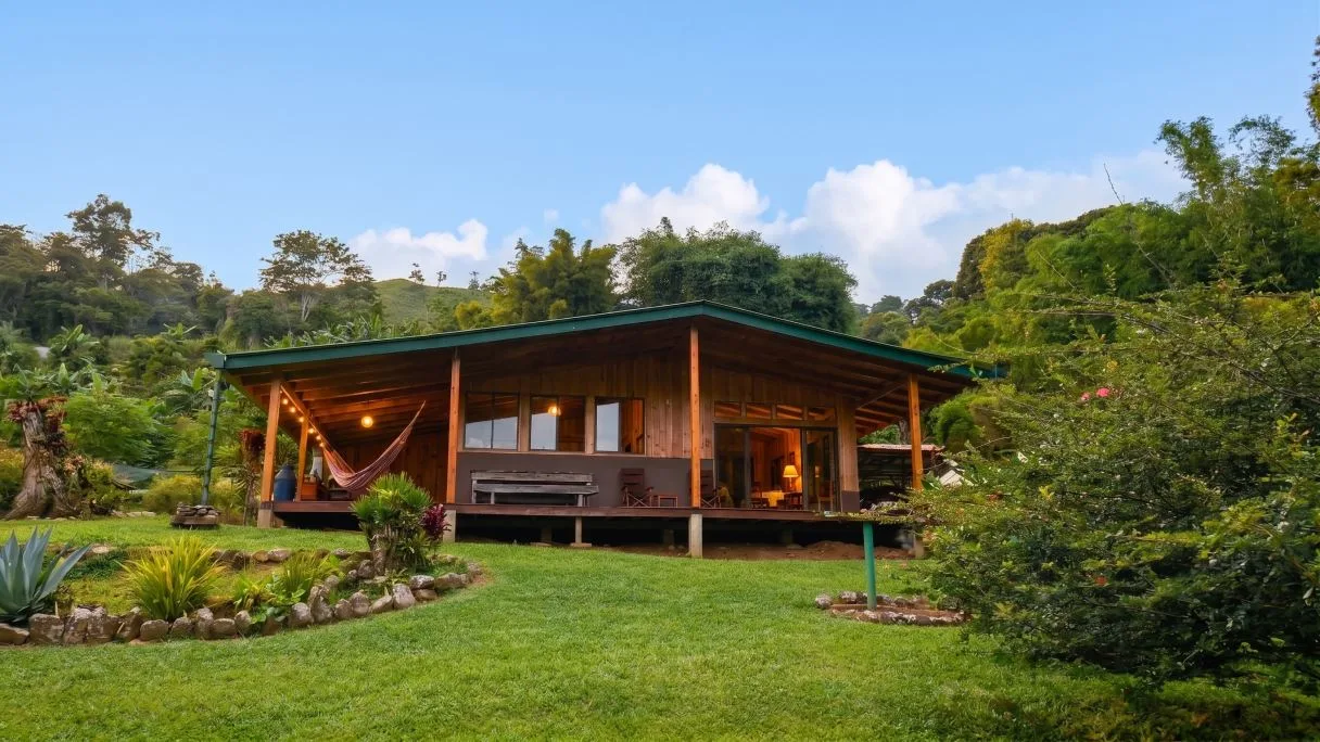 Sustainable End of the Road Mountain Estate for sale near Chirripó National Park