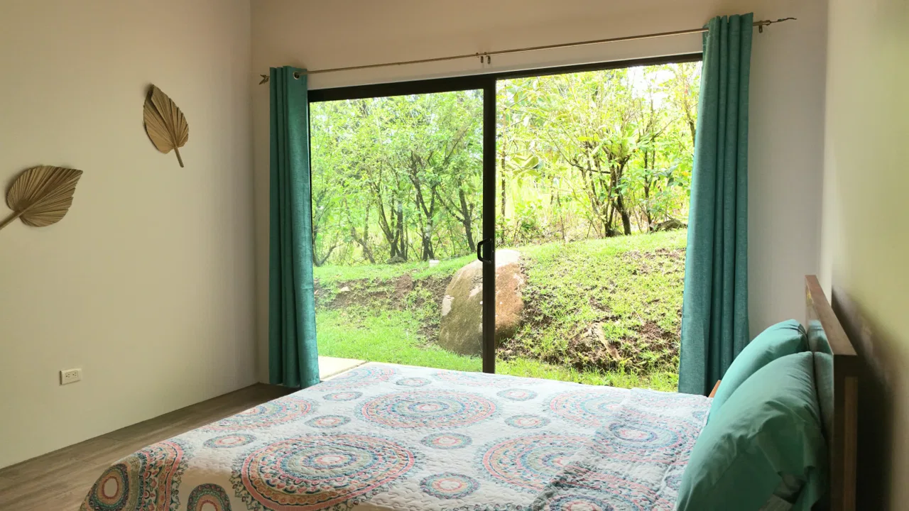 CONTEMPORARY 2-BEDROOM HOME WITH NATURAL SETTING AROUND IN GATED COMMUNITY – 0.22 ACRE, photo 23
