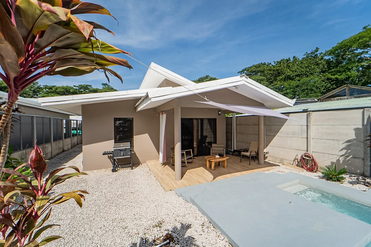 Casa León - Charming 3BR Home w Pool in Town, photo 10