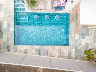 Propiedad ideal para vivir y generar ingresos en un entorno tropical: ¡camine hasta la Playa!, photo 8