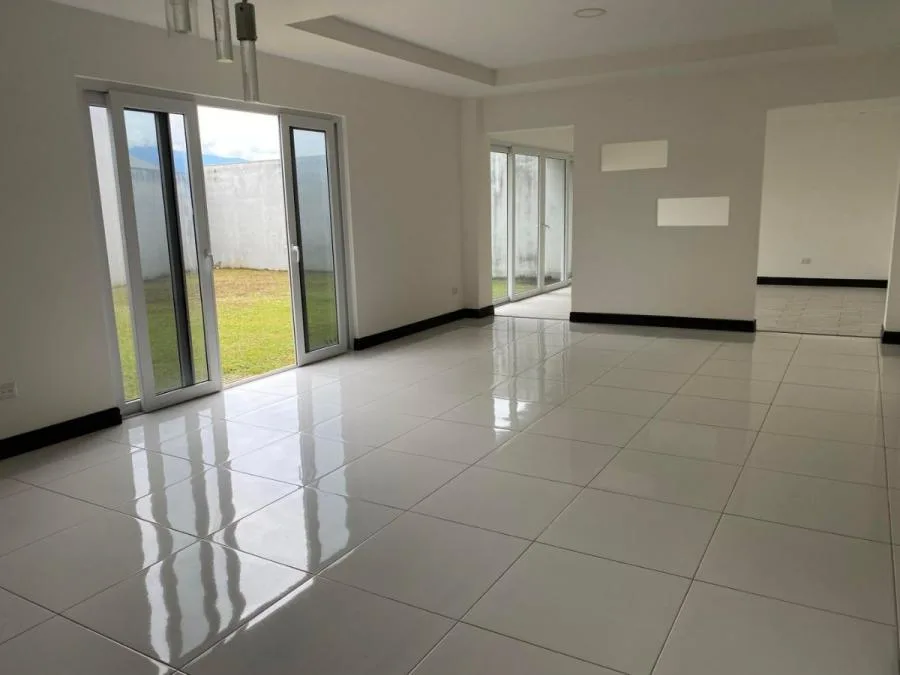 Moderna casa con patio y excelentes amenidades en condominio #25-1578 GS - Venta en Escazú, photo 8