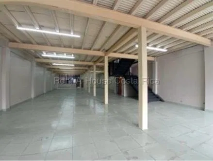 Alquiler de Bodega + APTO en Belén-La Asunción. RAH 27-489 - Alquiler / Renta en Belén