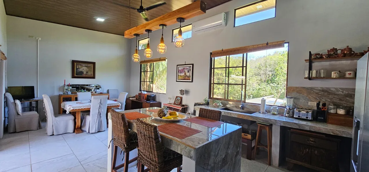 Charming 3BD/2BA Spanish Style Home - You'll love the central patio & breeze!