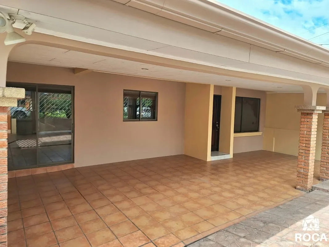 House for sale in san Isidro city