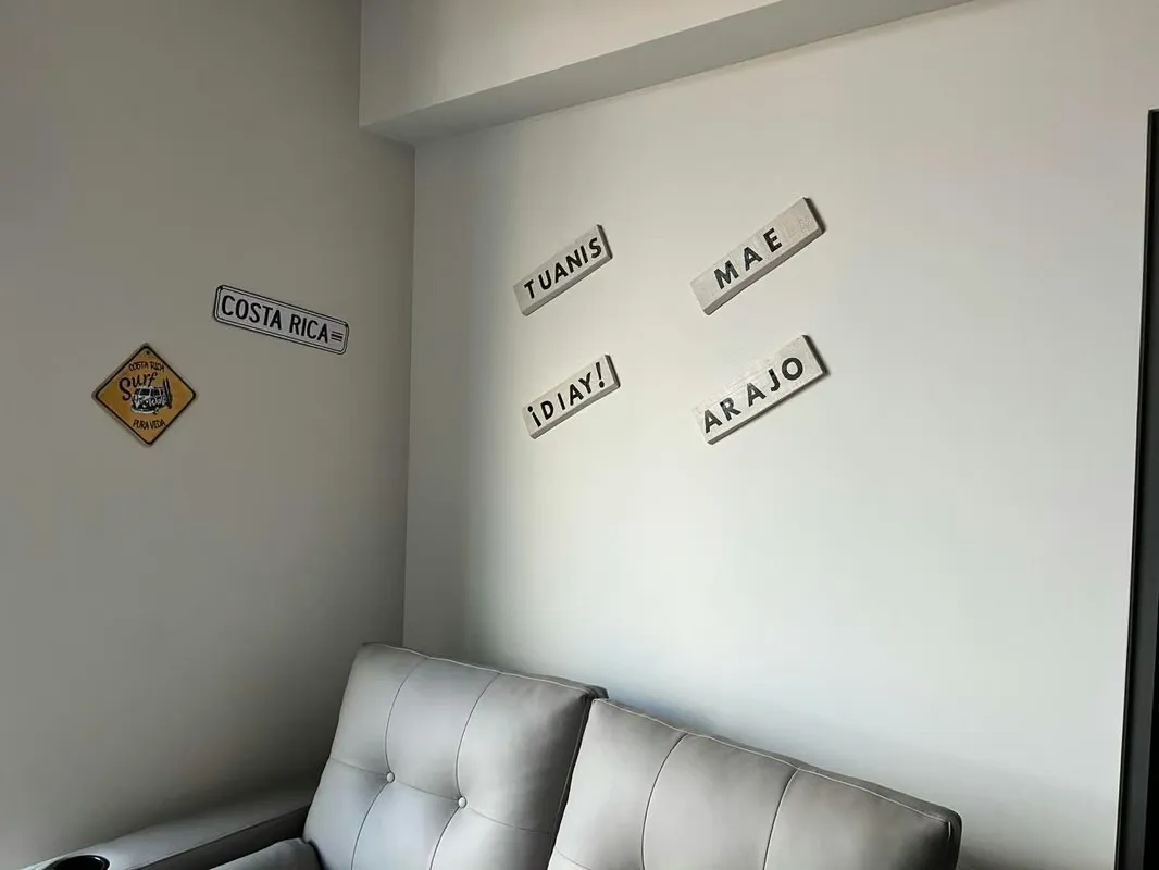 Apartamento para inversion por alquiler de Airbnb, el apartamento cuenta con area integrada de sala, comedor y cocina, la cocina cuenta con un desayunador en cuarzo, puertas corredizas ..., photo 7