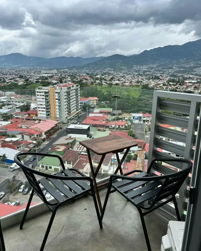 Apartamento para inversion por alquiler de Airbnb, el apartamento cuenta con area integrada de sala, comedor y cocina, la cocina cuenta con un desayunador en cuarzo, puertas corredizas ..., photo 8