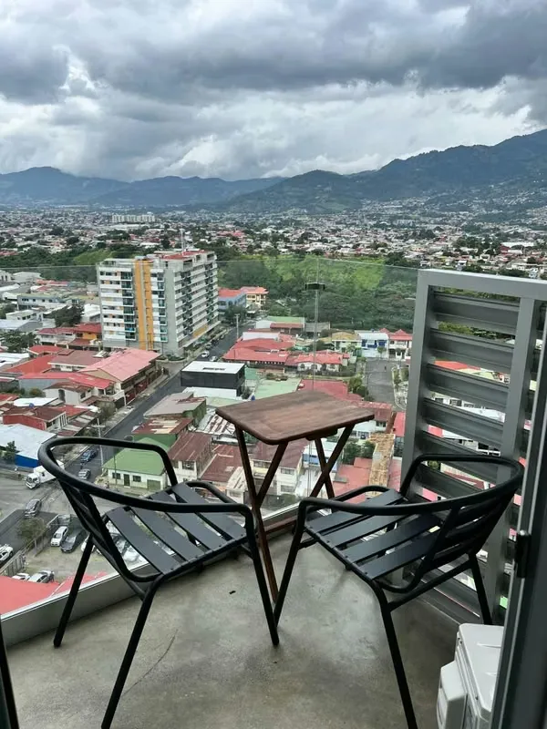 Apartamento para inversion por alquiler de Airbnb, el apartamento cuenta con area integrada de sala, comedor y cocina, la cocina cuenta con un desayunador en cuarzo, puertas corredizas ..., photo 9