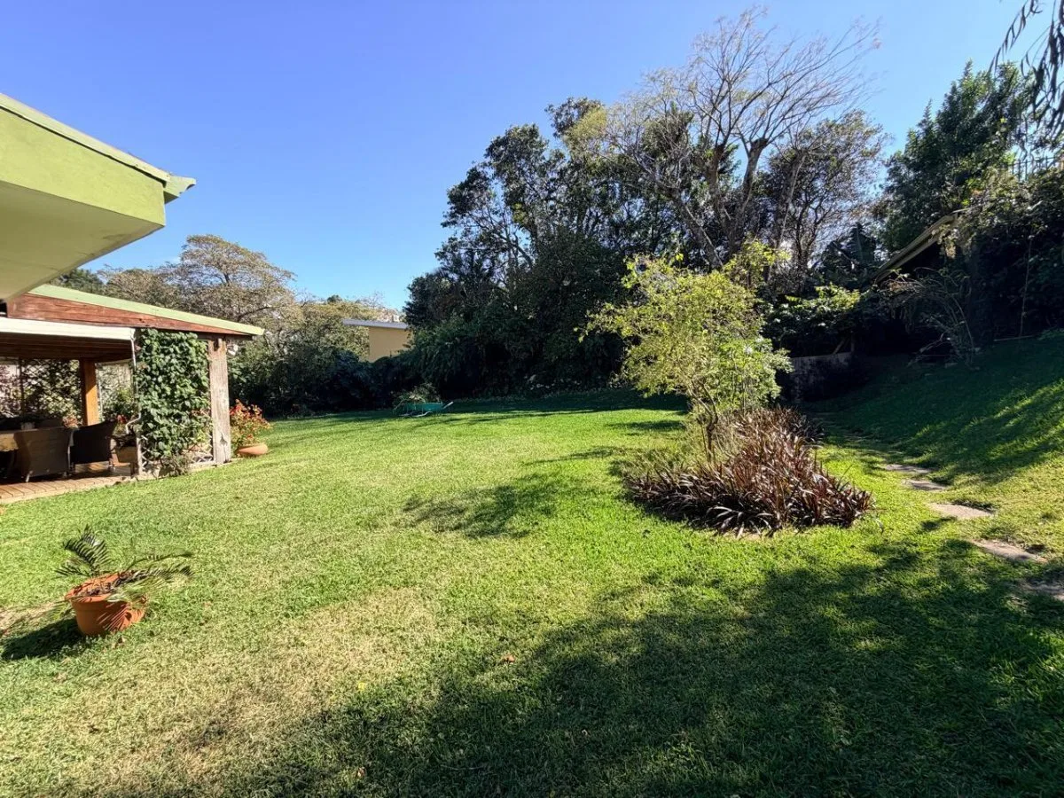 Casa en venta con amplio terreno y jardines en zona céntrica #26-1295 GS - Venta en Escazú, photo 6