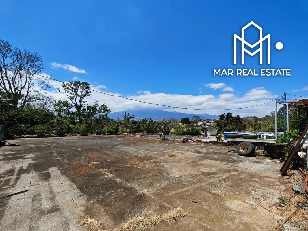excepcional lote de 26,100 m², estratégicamente ubicada en el sector del Puente de La ..., photo 9