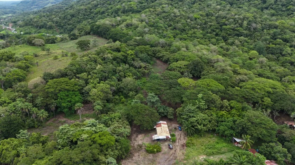 Commercial Lot with a House and Three Rental Cabins, Offering Business Potential Along Route 1 — Lourdes de Abangares, photo 13