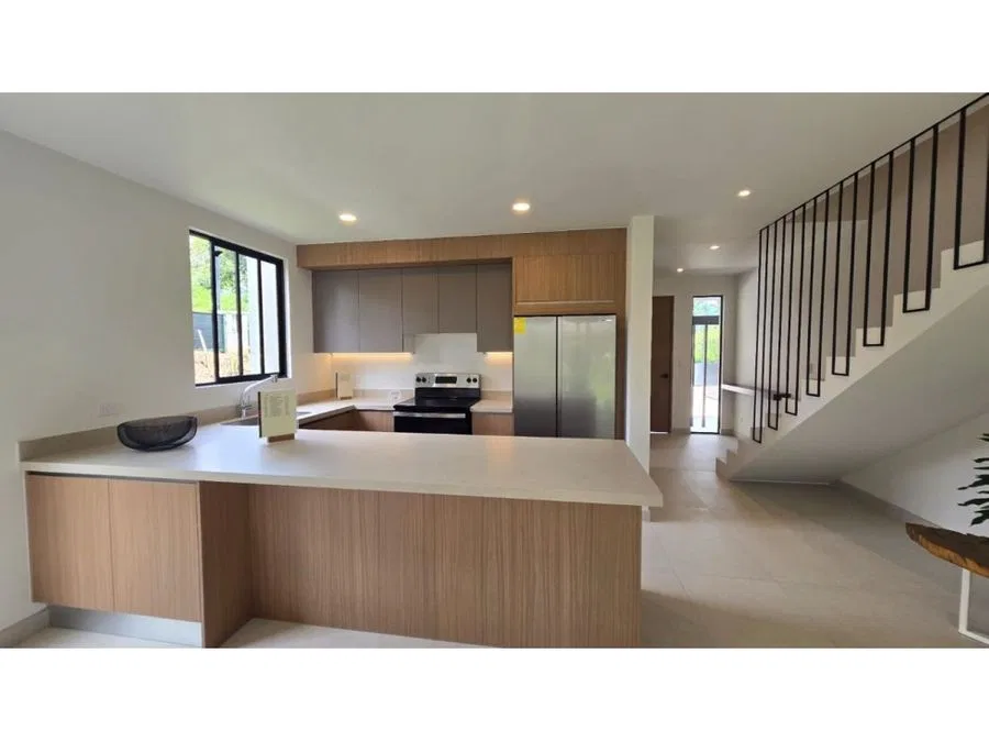 VENTA DE CASA NUEVA, HEREDIA, ULLOA, CONDOMINIO FRANCOSTA, photo 5
