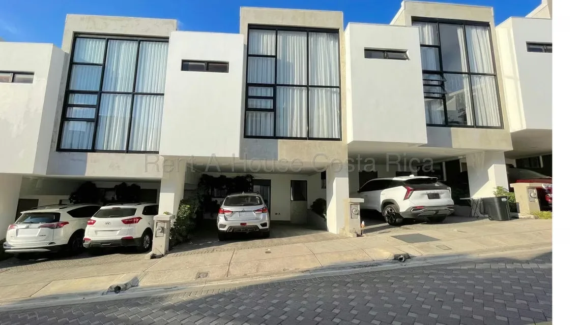 SAN JOSE-MERCED. BEAUTIFUL, BRAND-NEW APARTMENT FOR RENT MP26-1385