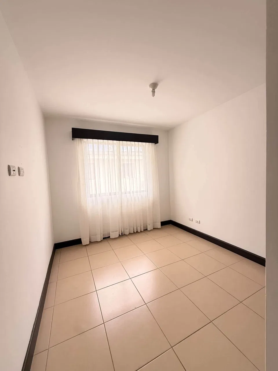 Alquiler de Casa con Terraza - Condominio en Ciudad Colón, photo 8