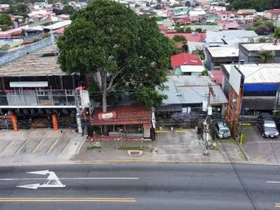 VENTA DE LOCAL COMERCIAL EN SAN FRANCISCO DOS RIOS