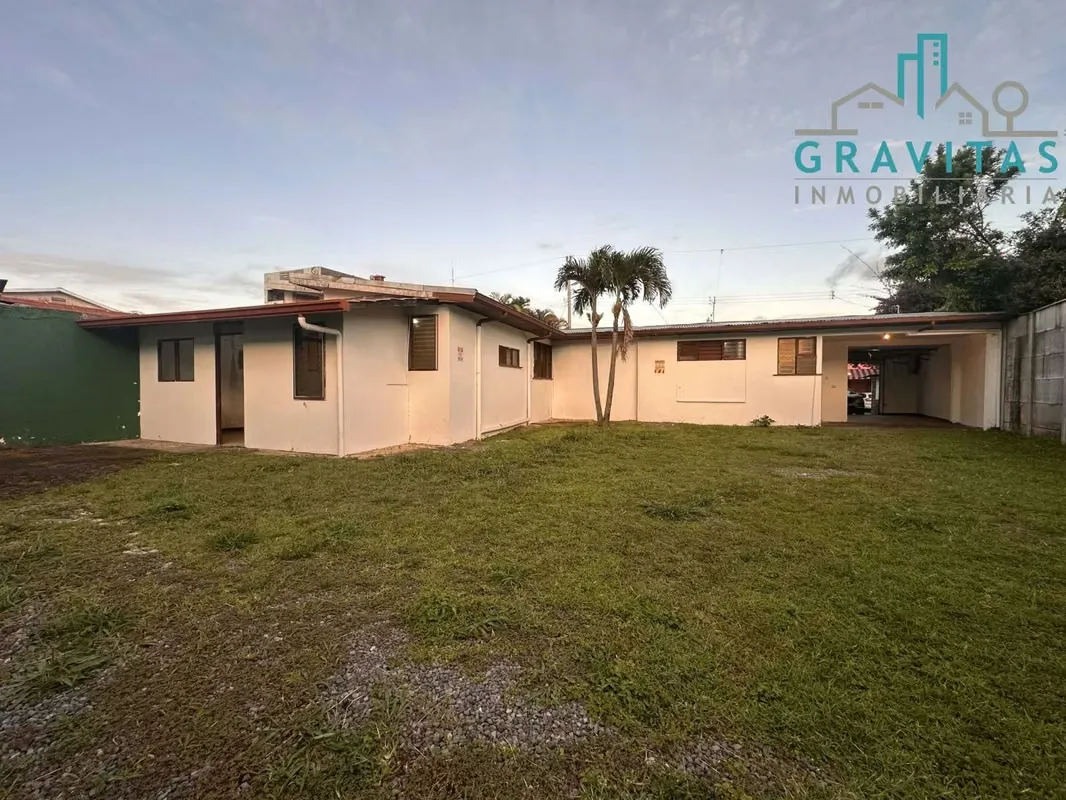 House for rent in San Pedro | FOR COMMERCIAL USE | AMPLE PARKING | F 633