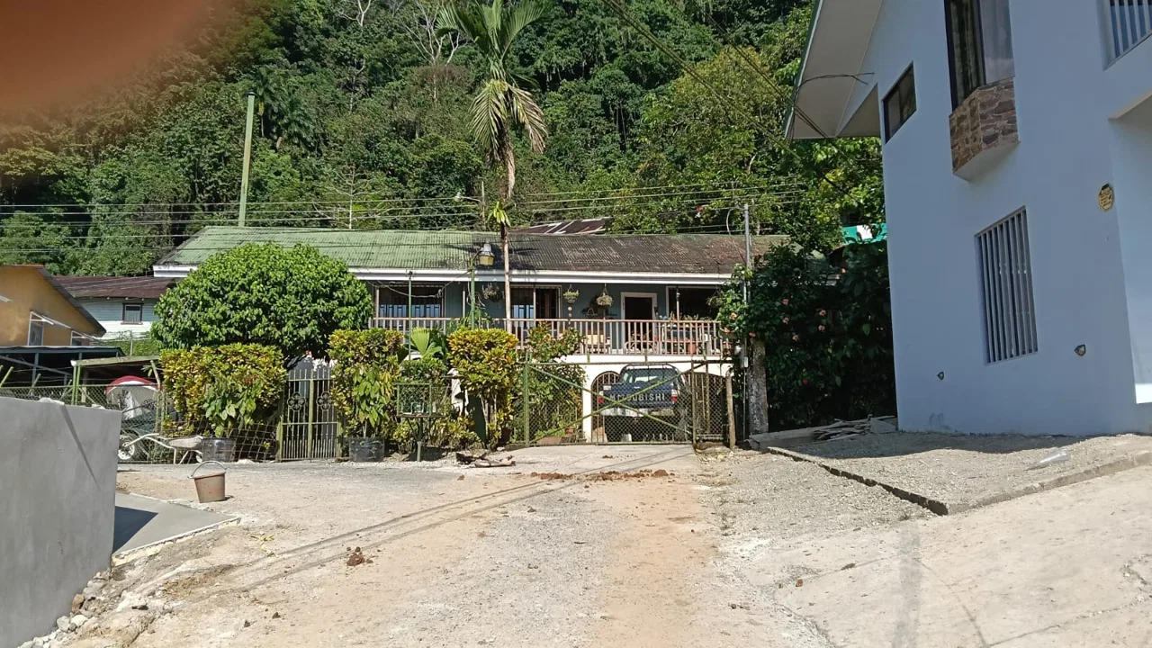 The Captain’s Dream! Central Golfito Home + Imemsa Boat &amp; Diving Gear - REMAX Jungle Properties | Pavones Golfito Real Estate