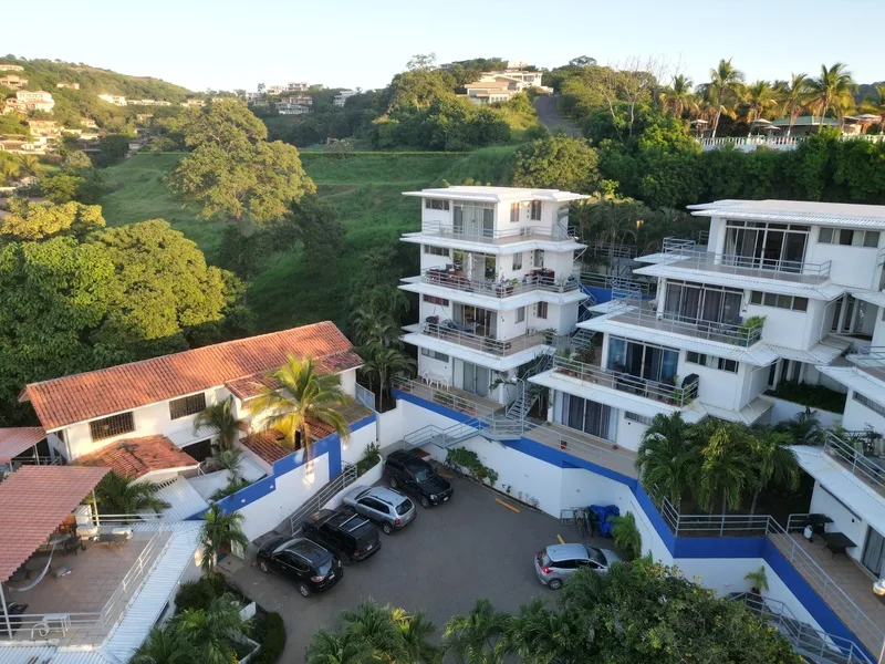 2 Bed Condo For Sale in Playas Del Coco, photo 4