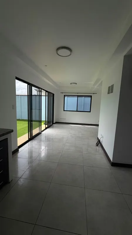 ¡HERMOSA CASA EN ALQUILER EN CONDOMINIO CEDROS DEL ESTE!, photo 2