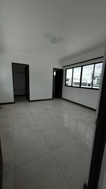 ¡HERMOSA CASA EN ALQUILER EN CONDOMINIO CEDROS DEL ESTE!, photo 4