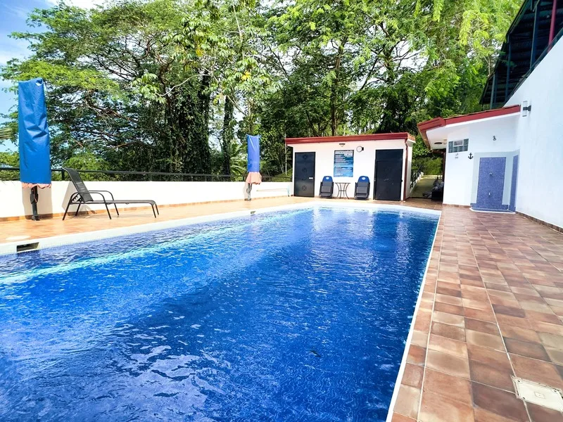 4 Bed Hotel / Leisure For Sale in Cahuita, photo 4