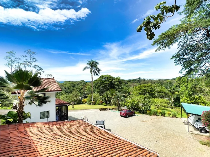 4 Bed Hotel / Leisure For Sale in Cahuita, photo 9
